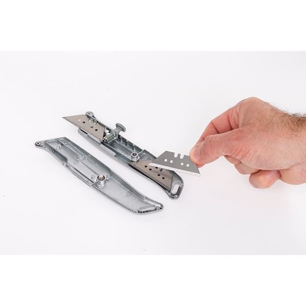 סכין טרפז איכותי עם מחסנית - KnuPo